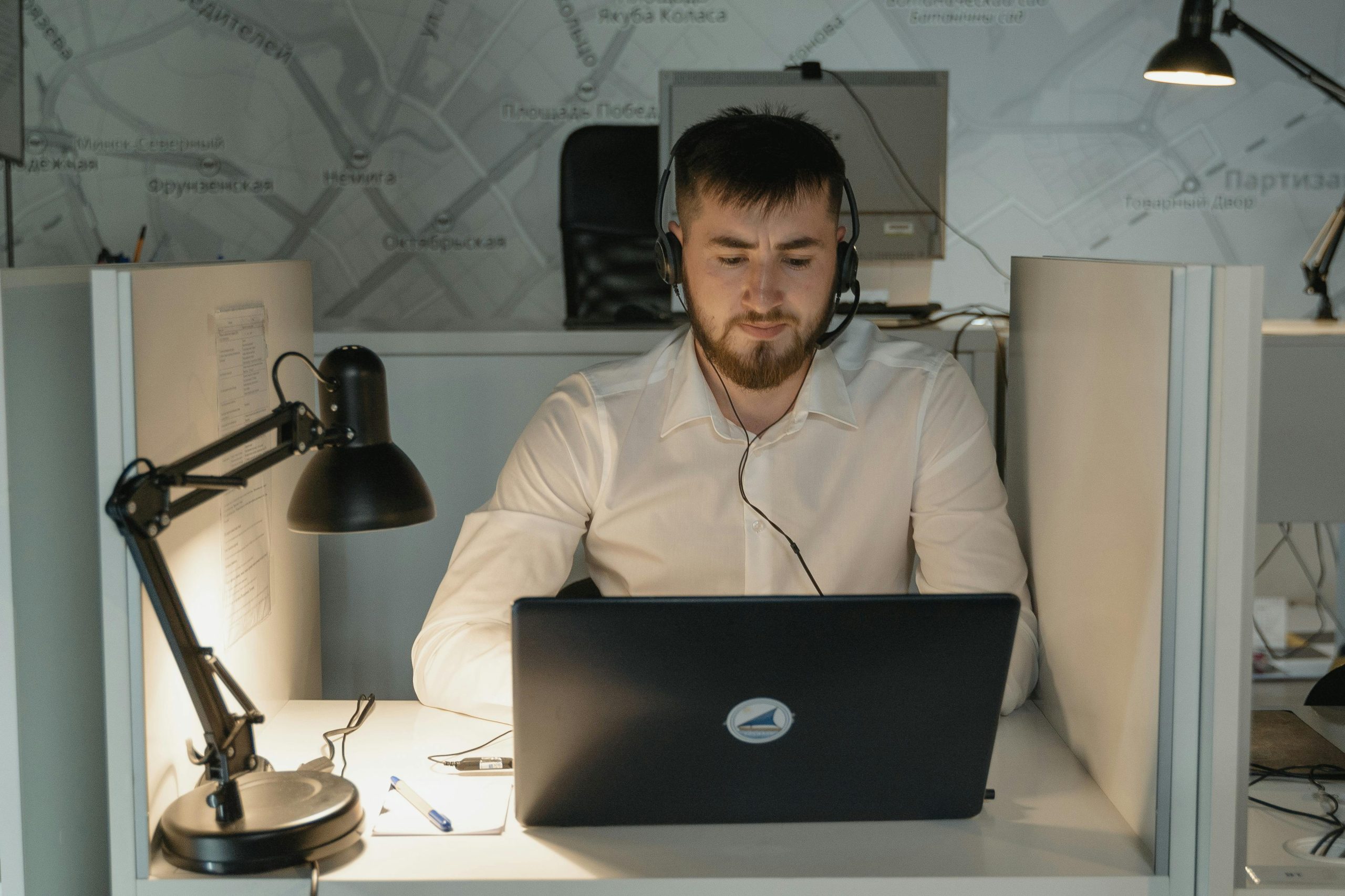 CRM for Freelancers: Unlocking Efficiency and Growth