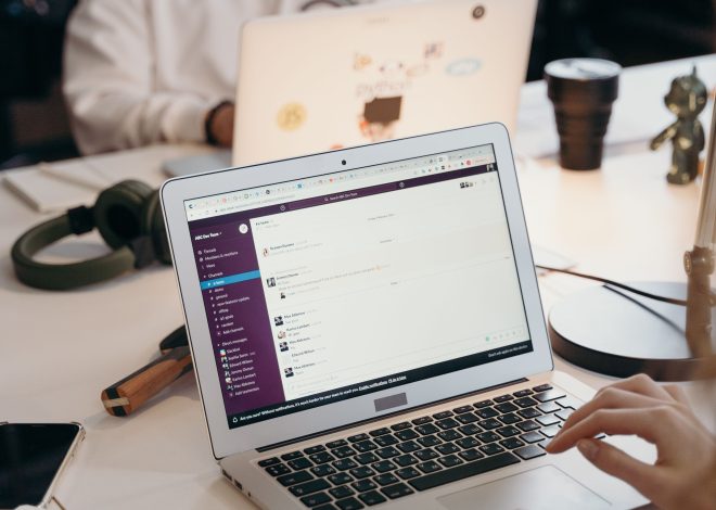 Unlocking Efficiency: Key Contact Management Software Features for Modern Businesses