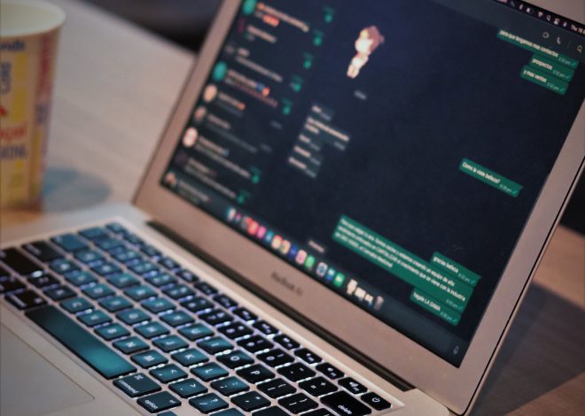 The Ultimate Guide to Live Chat Software Features: Enhancing Customer Engagement in Real-Time