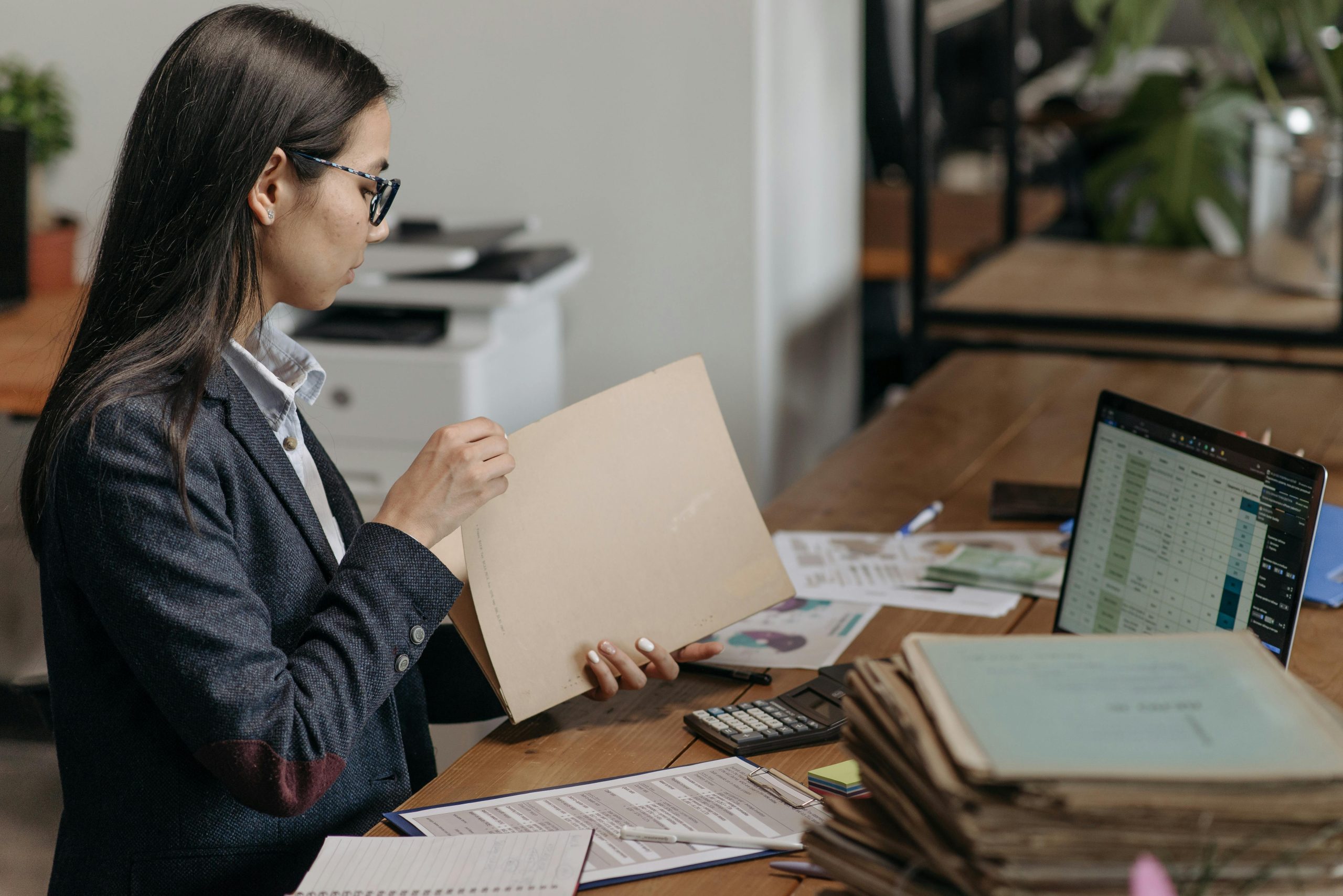 Best Document Management Software: A Complete Guide to Choosing the Right Solution for Your Business