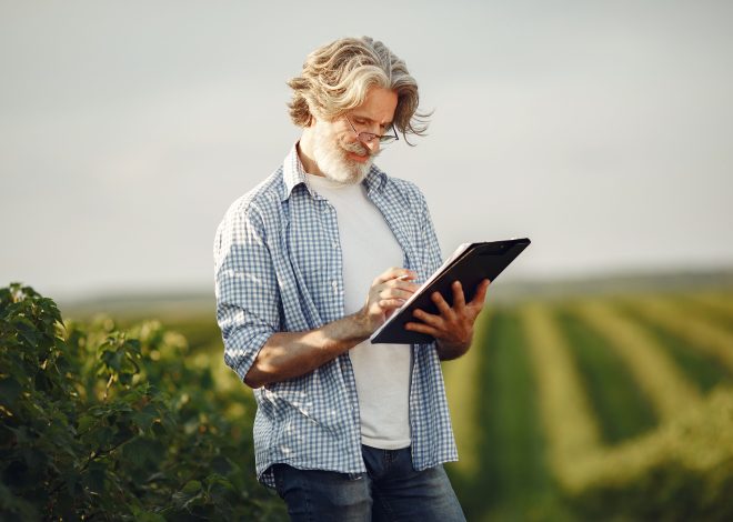 Software for Farms: 10 Features That Make Farm Management Easier