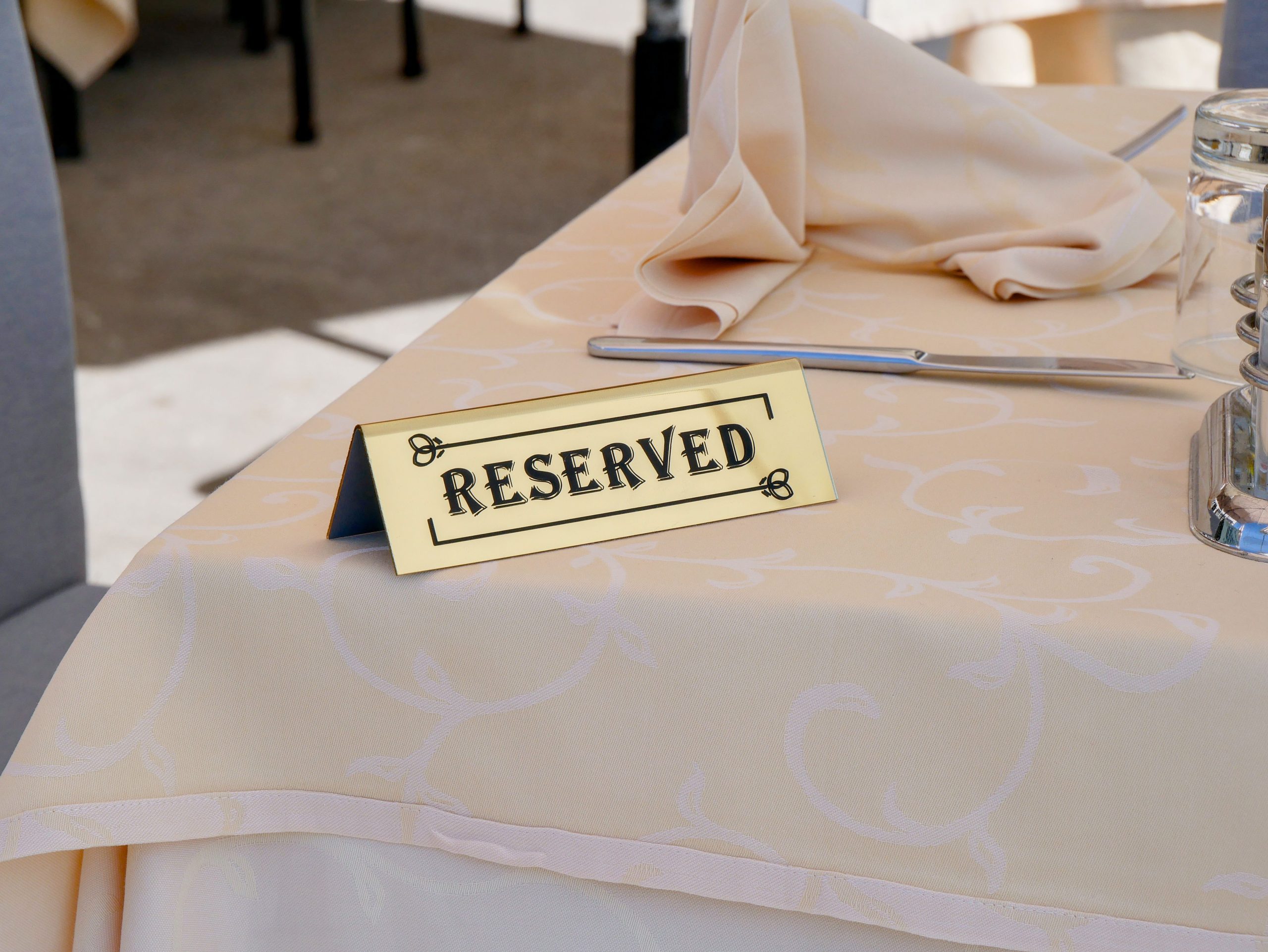 Reservation Management System: 9 Features That Simplify Bookings