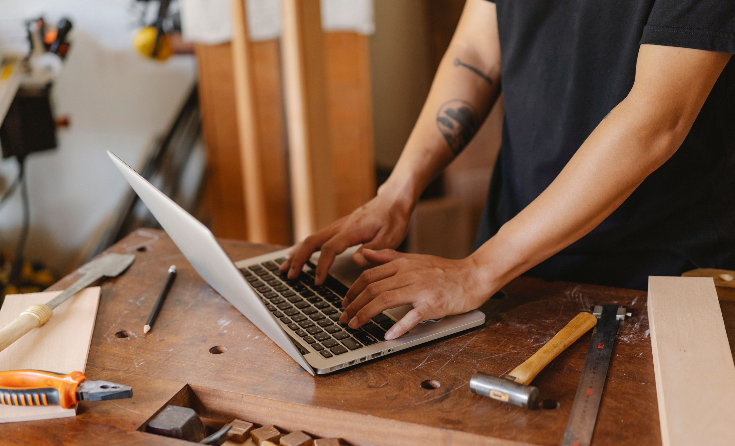 7 Carpentry Software Features That Simplify Design, Estimating, and Job Management