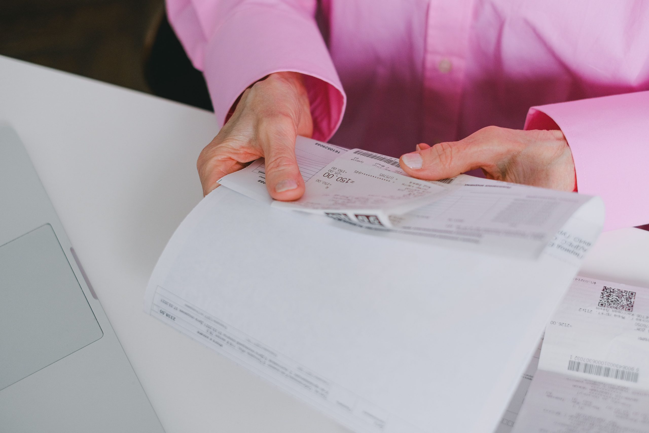 Handyman Invoice App: 9 Features That Make Billing Faster and Easier