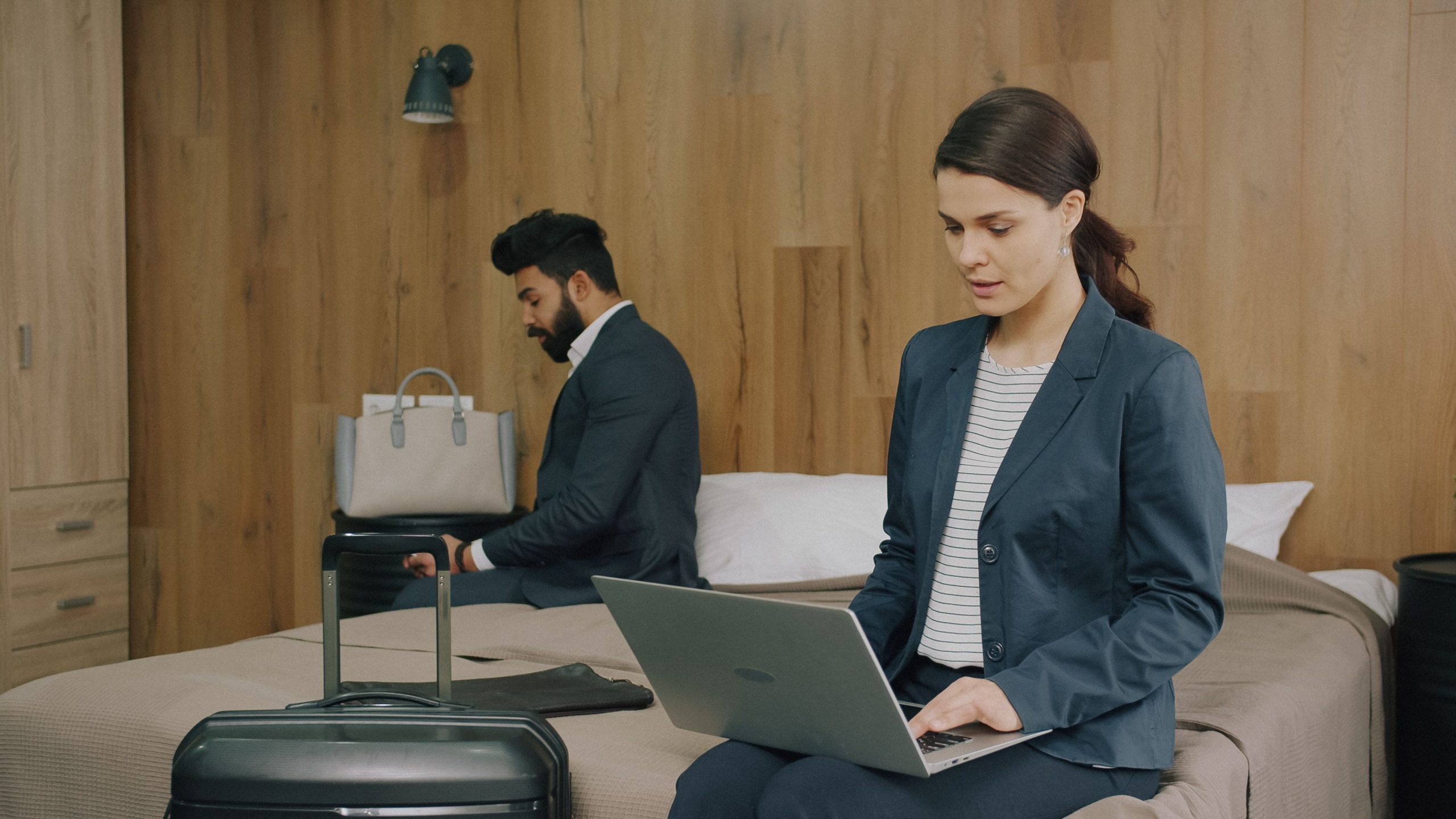 Business Travel Management Tool: 9 Features for Smarter Corporate Travel