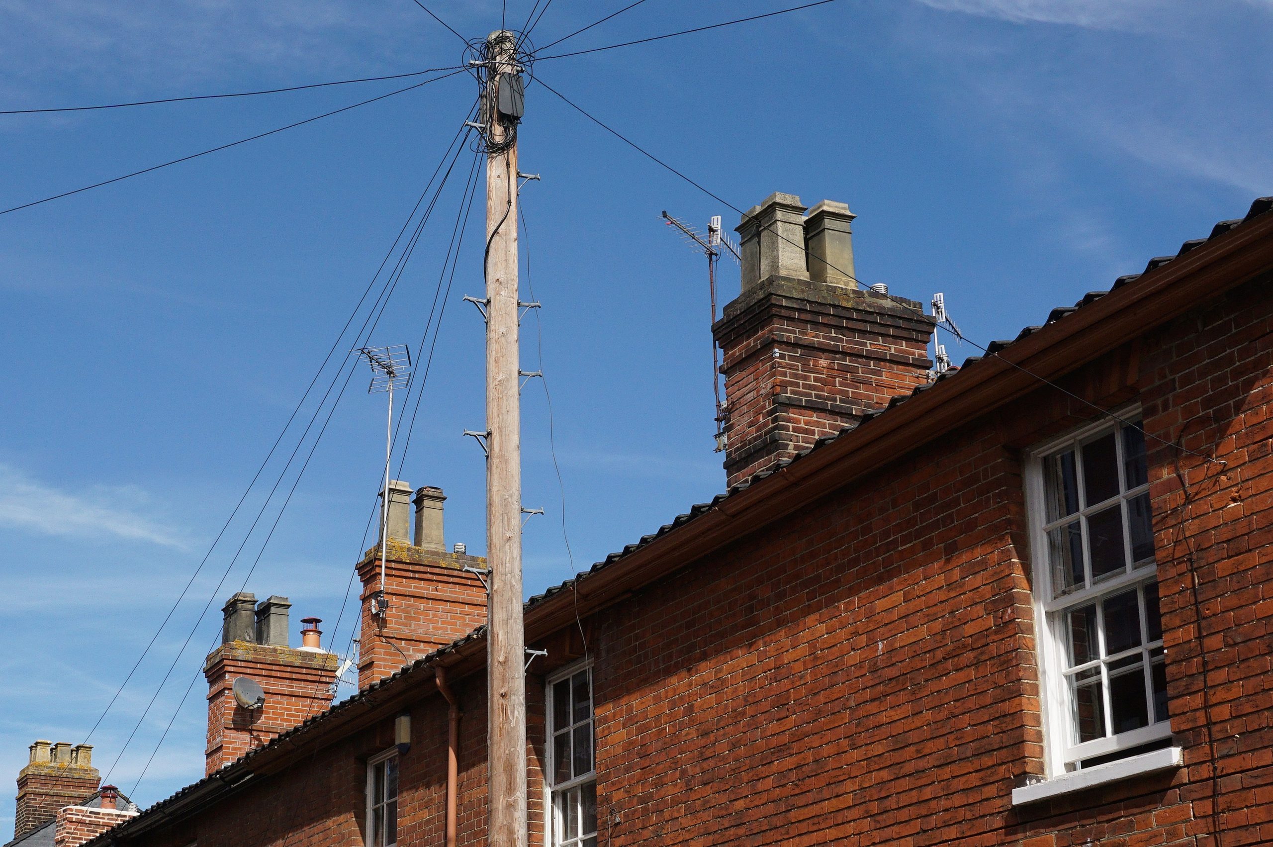 9 Chimney Sweep Software Features That Simplify Scheduling, Inspections, and Field Service