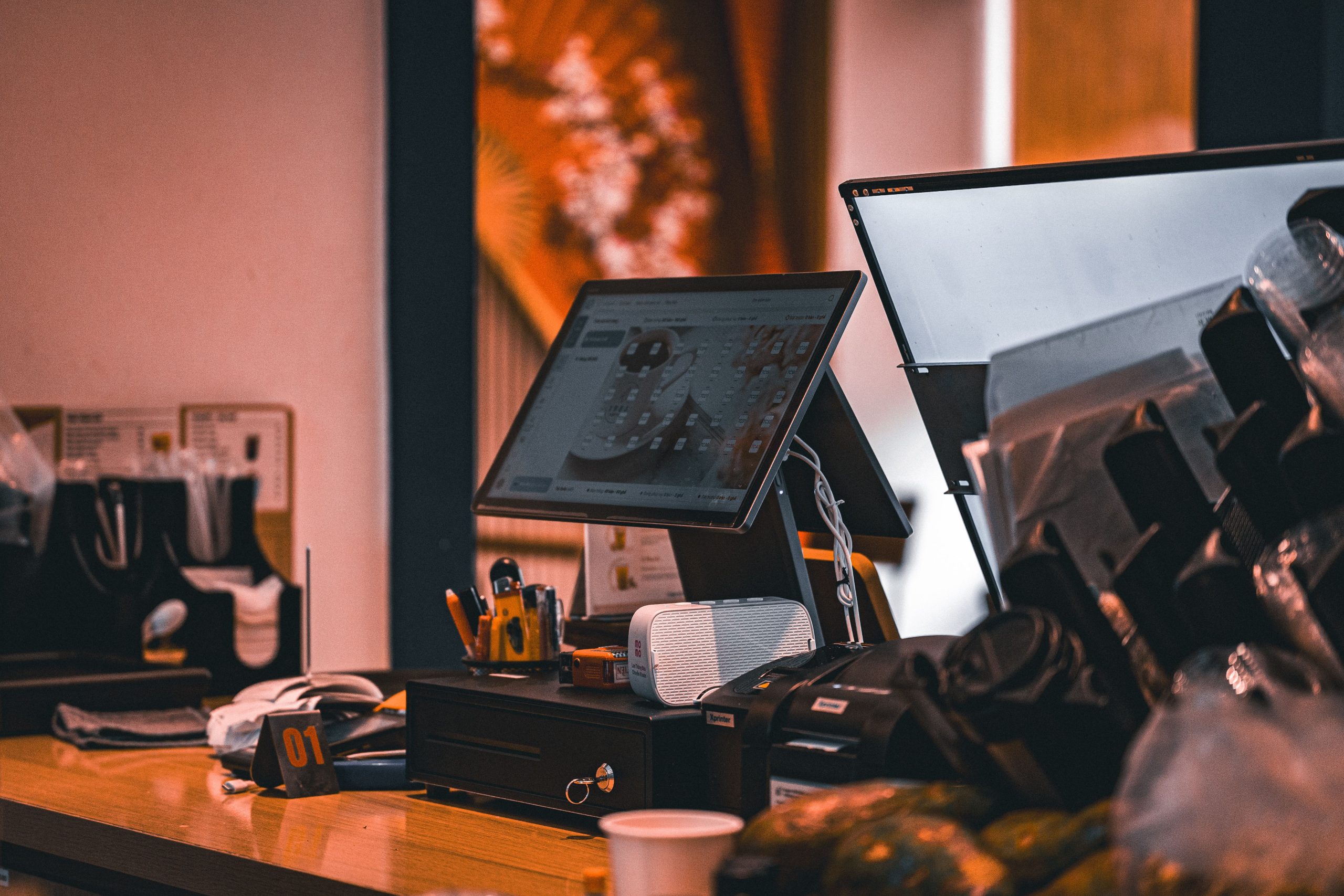 POS for Cafe: 9 Features to Streamline Orders, Payments, and Inventory