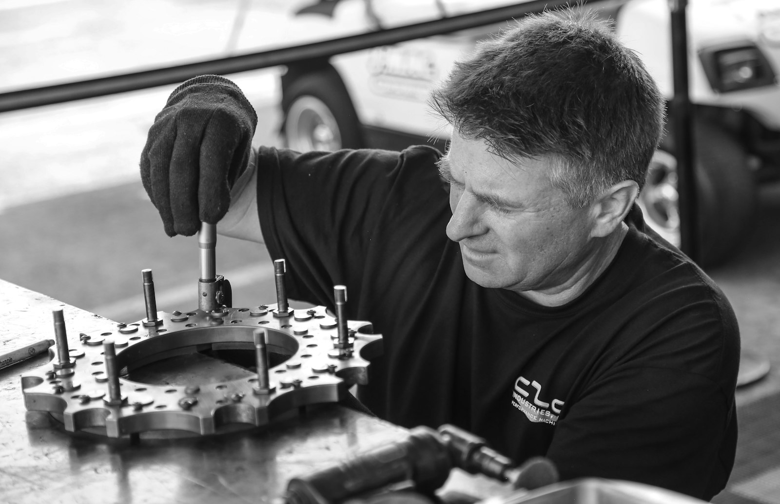Industrial Preventive Maintenance Software: 10 Features That Cut Downtime in 2026