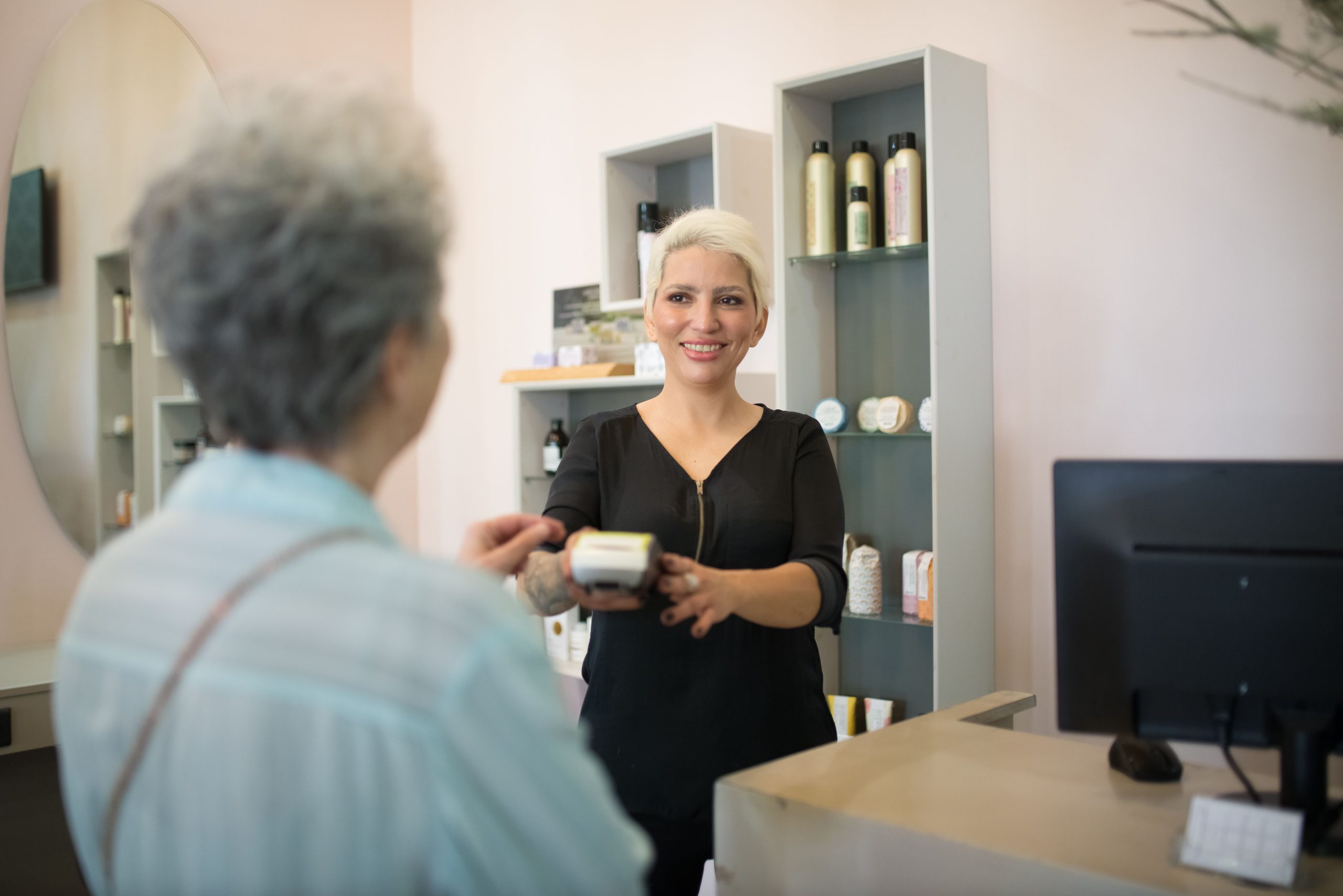 Spa and Salon Management Software: 9 Features That Simplify Daily Operations