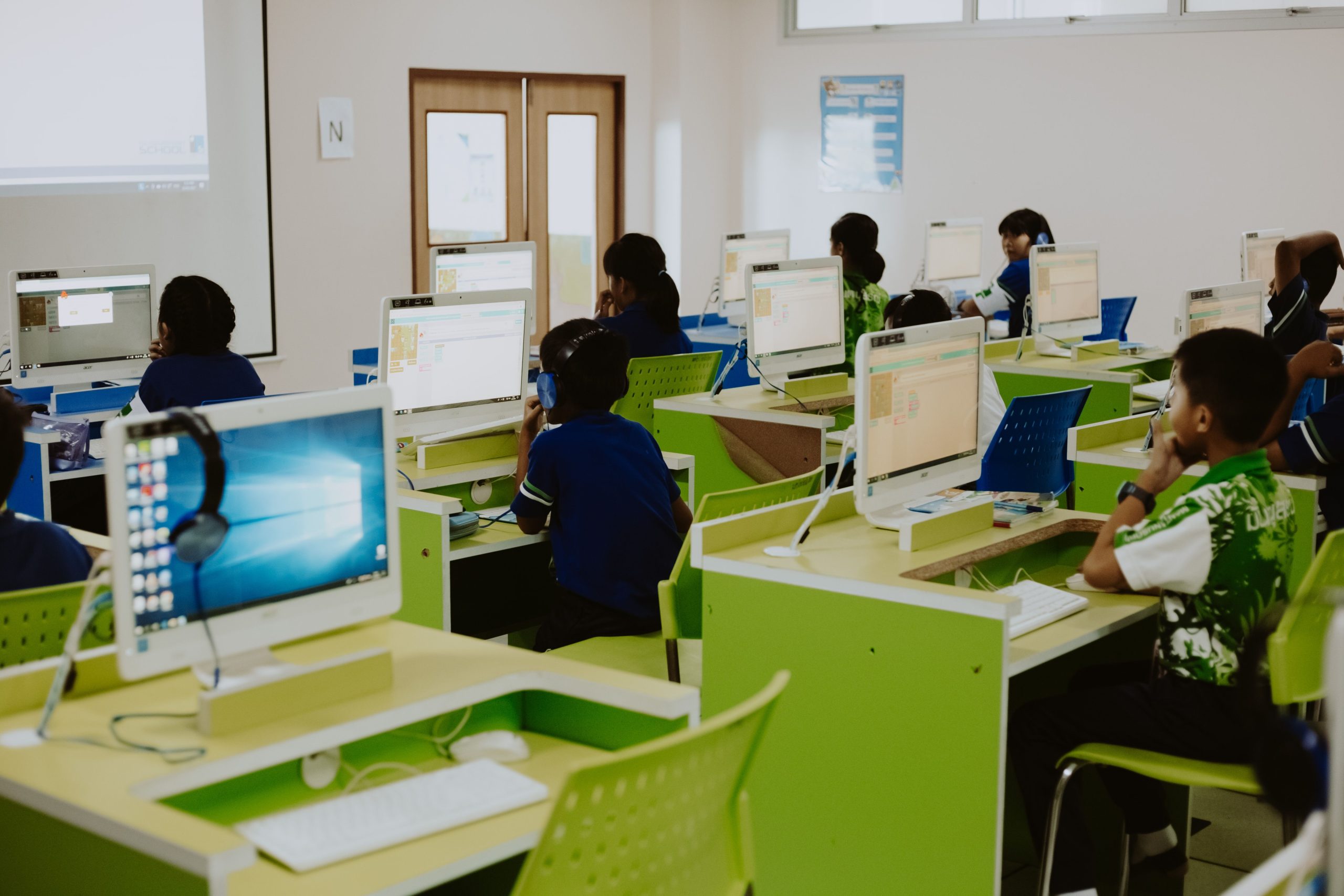 School Management Software: 10 Features for Smarter School Operations