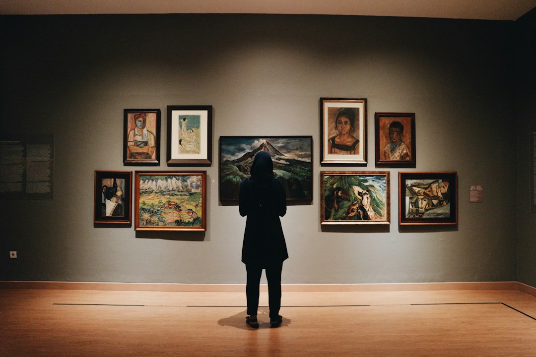 Art Gallery Software: 10 Checks for Inventory, Consignments, and Collector Sales