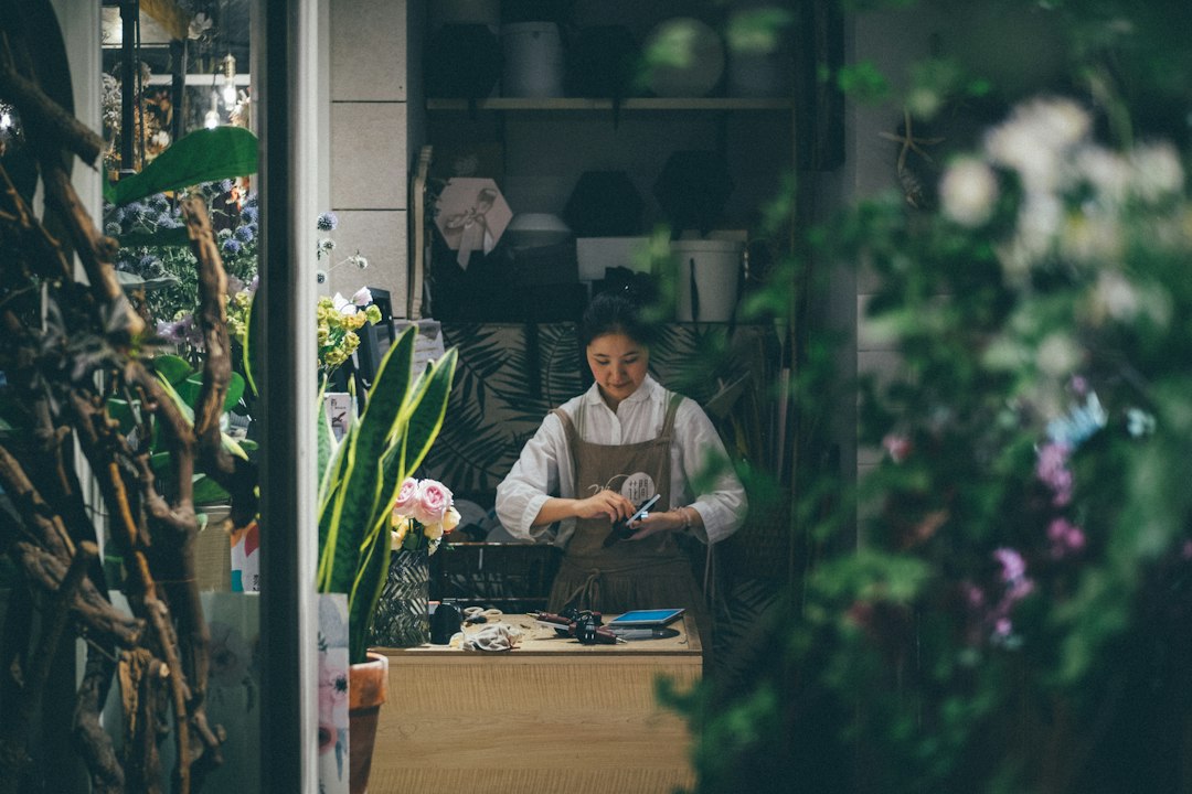Florist Software: 10 Workflows for Orders, Stem Counts, and Delivery