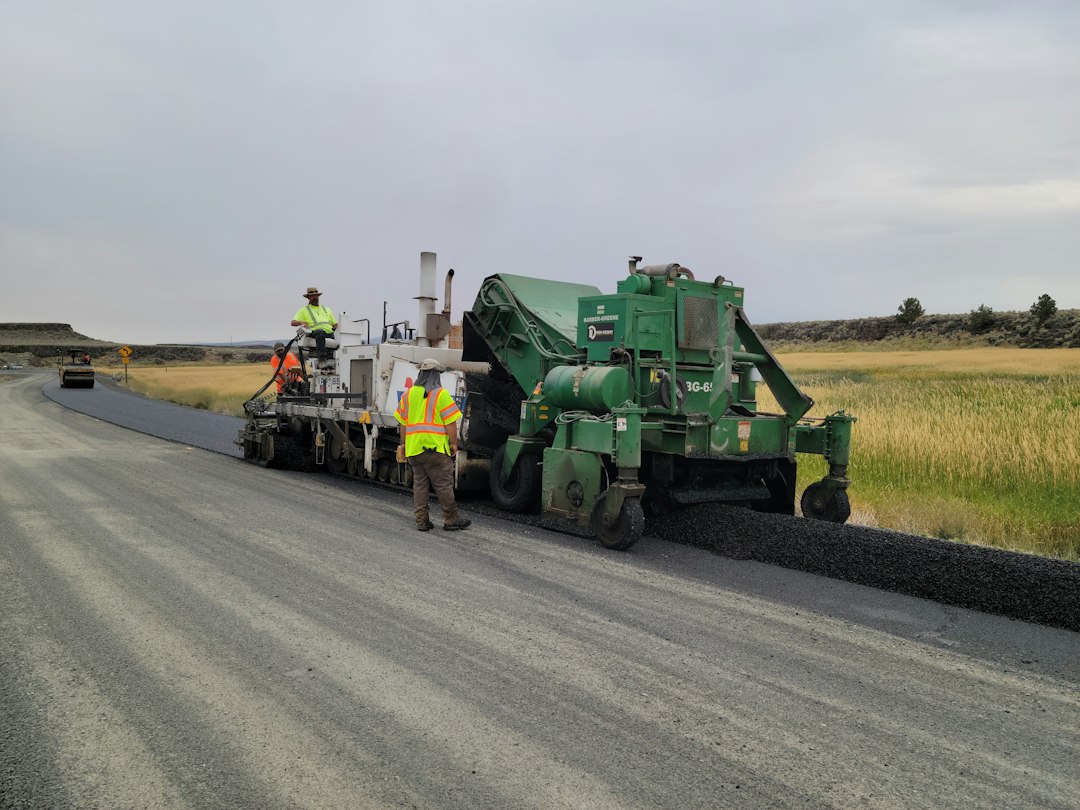 9 Asphalt Estimating Software Features for Faster, More Accurate Bids