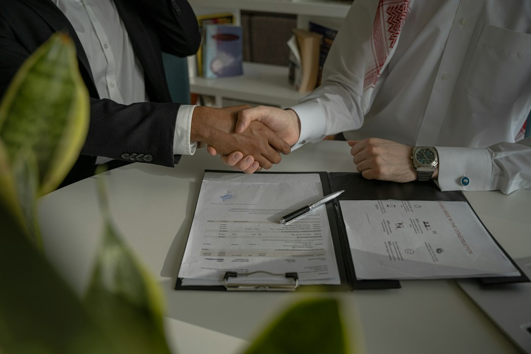 Contracting Software: 12 Features Contractors Need to Run Jobs Efficiently