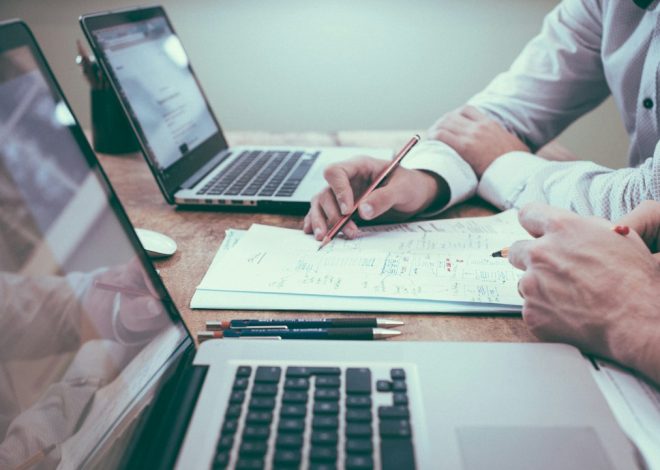 Custom Reporting Software: 8 Decisions for Trustworthy Business Reports