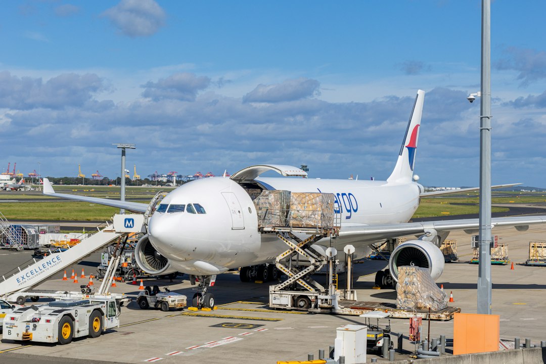 Airport Ground Handling Software: Connect Flight Changes, Resources, and Service Records