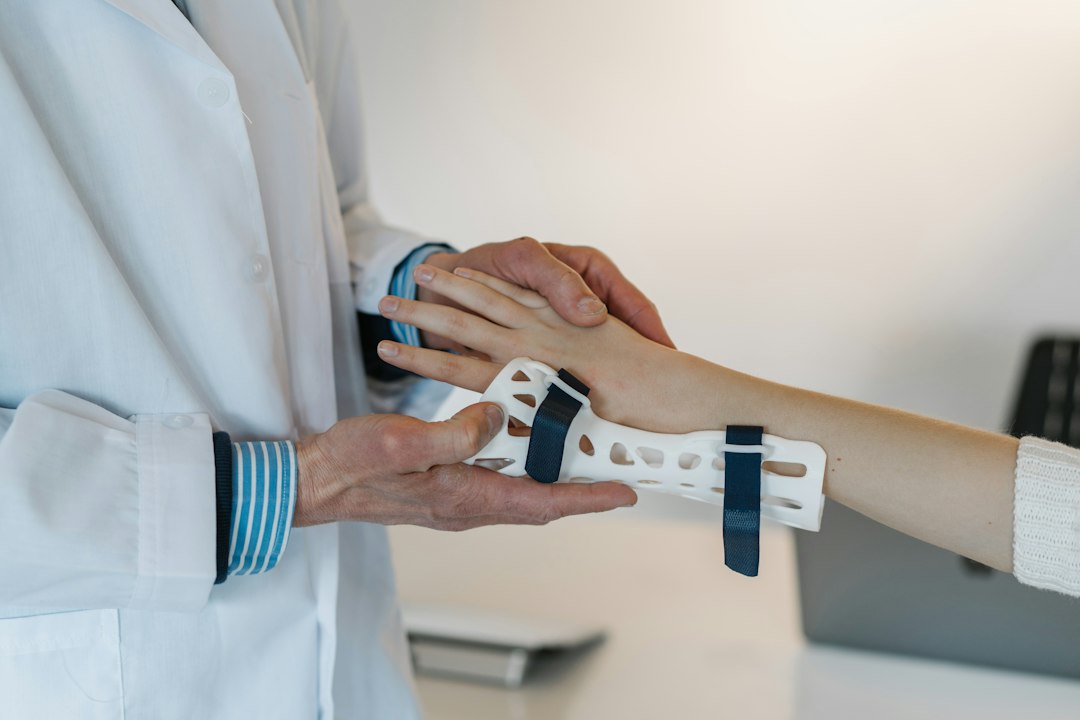 Orthopedic software: 10 Checks for Imaging, Visits, Procedures, and Recovery