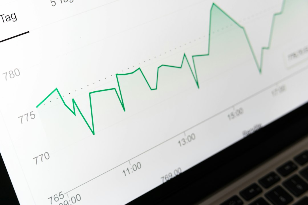 Graph DBMS: 8 Questions to Ask Before Choosing a Graph Database