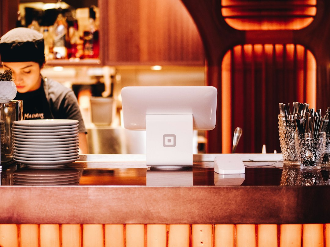 Restaurant POS: 8 Controls for Orders, Payments, and Shift Close