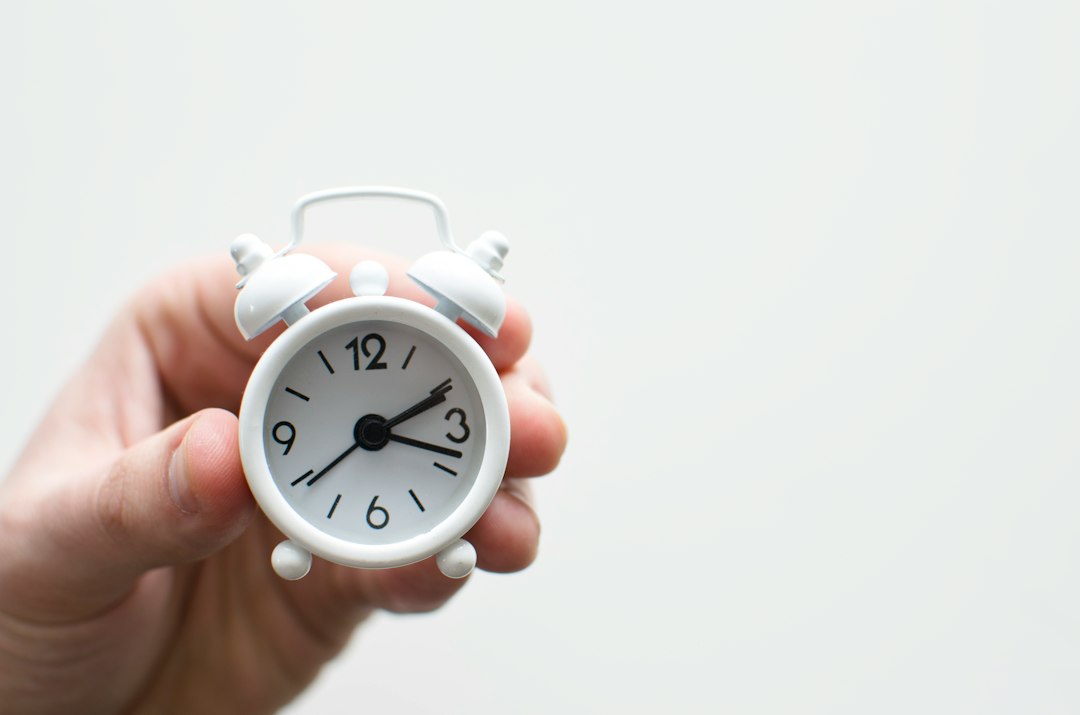Time Keeping Software: 9 Features Businesses Need for Accurate Hours