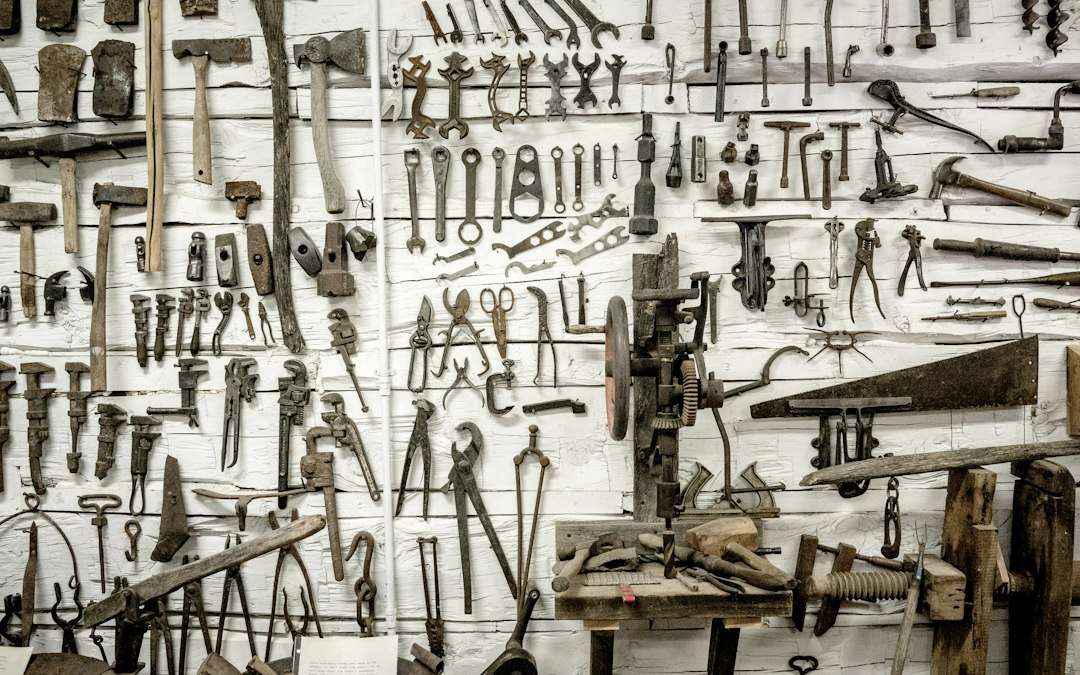 Business Workflow Software: 10 Features and a Practical Rollout Plan