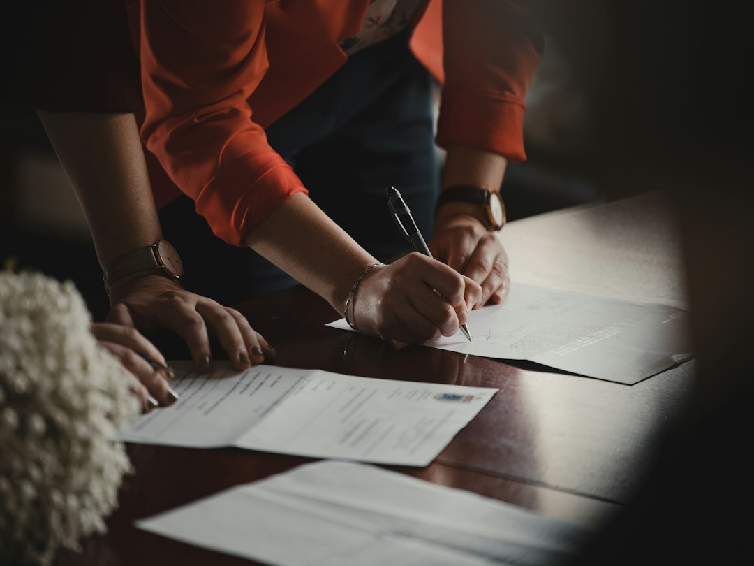 Legal Document Management Programs: 8 Controls for Secure Matter Files and Versions