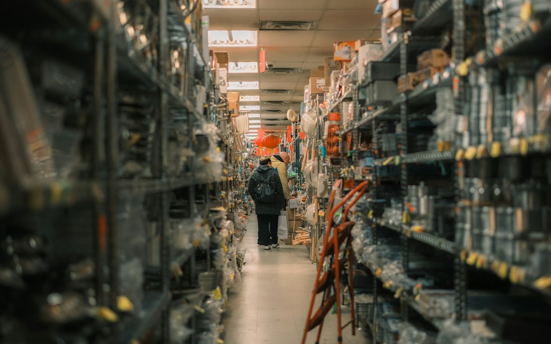 Inventory Management Software for Retail Store: 10 Features to Look For