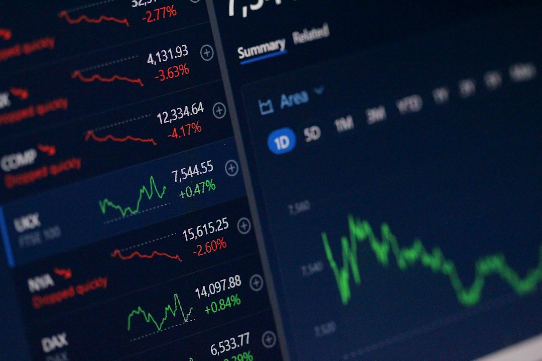Program for Stock Management: 10 Features That Keep Inventory Under Control