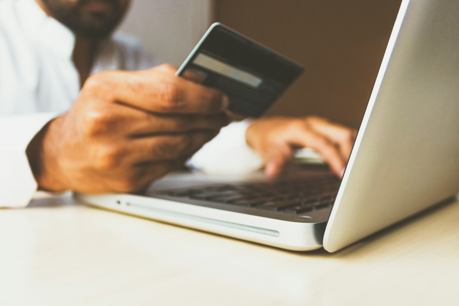 Zoho Subscriptions in 2026: 10 Features for Recurring Billing and Subscription Management